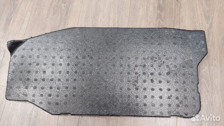 Пенопласт багажника Bmw X5 4.8I E70 N62N 4.8I 2008