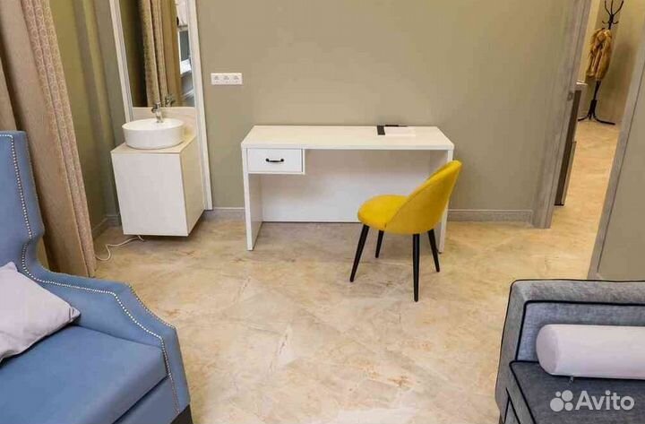 Стол для офиса на заказ