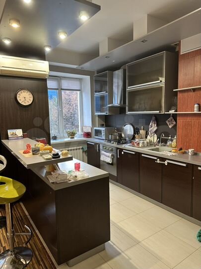 3-к. квартира, 76 м², 2/5 эт.