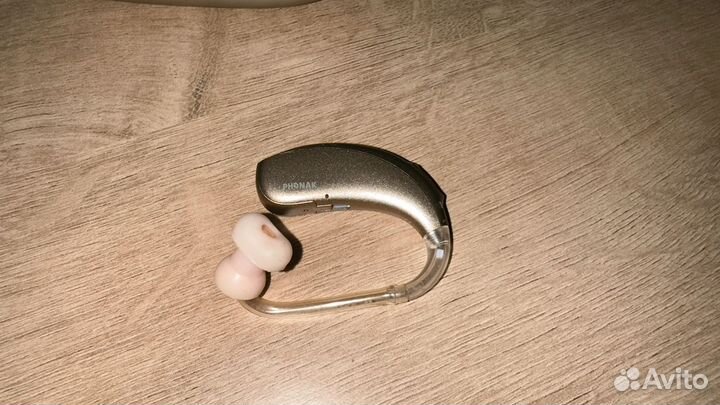 Слуховой аппарат phonak Naida