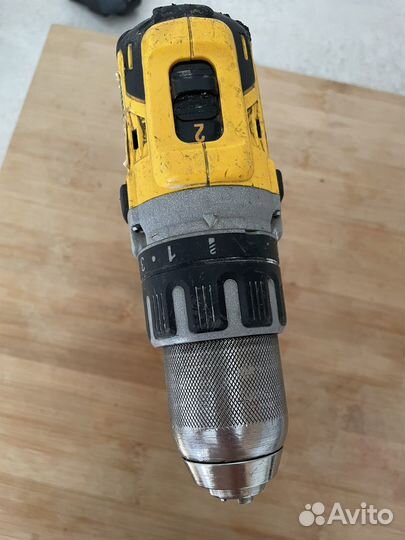 Шуруповерт dewalt 18v DCD 791