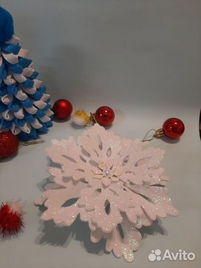 Заколка для волос снежинка