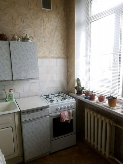 2-к. квартира, 52 м², 3/3 эт.