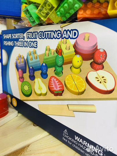 Логарифмическая доска с фруктами