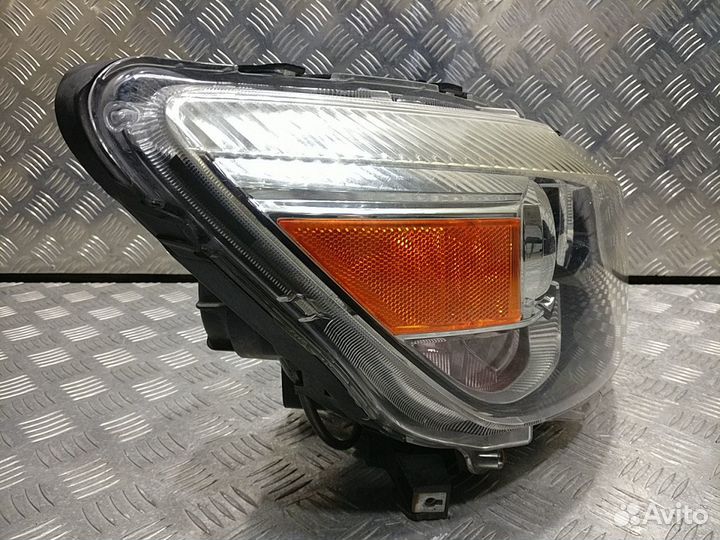 Фара ASX (10) ксенон R б/у правый руль