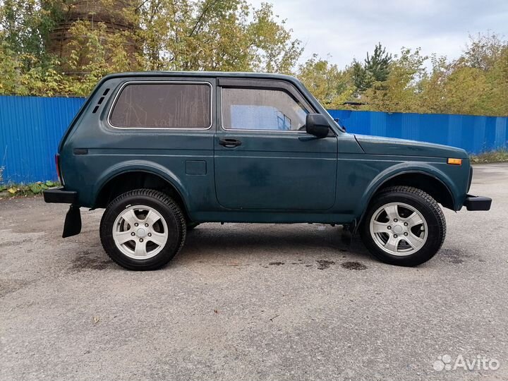 LADA 4x4 (Нива) 1.7 МТ, 2003, 103 000 км