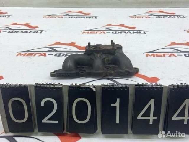 Выпускной коллектор передний левый Volvo S80 седан