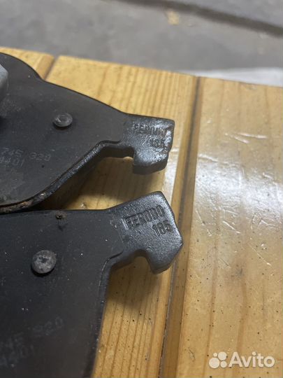 Тормозные колодки для Renault Grand Scenic II