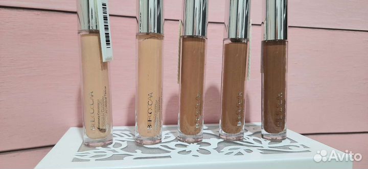 Консилеры Becca на доставке
