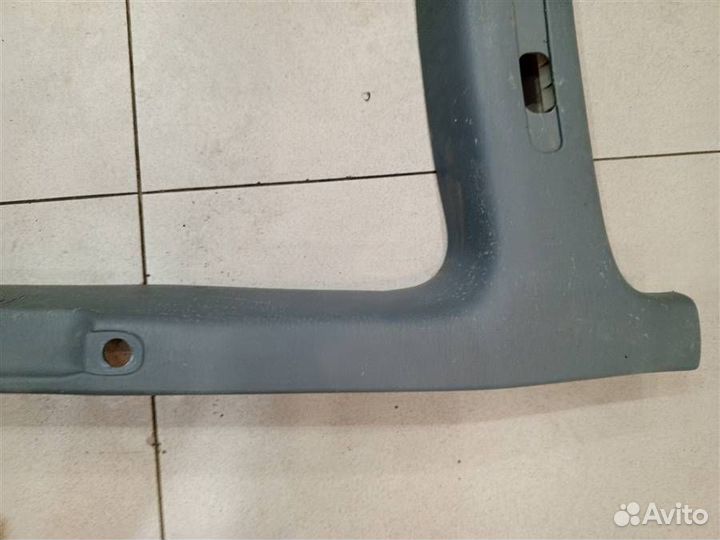 Обшивка стойки задняя правая (внутри) Toyota Land