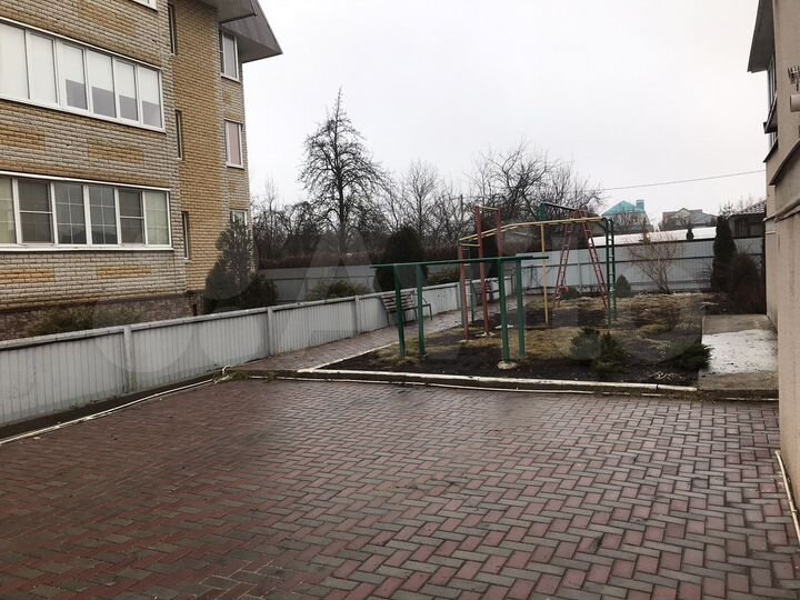 2-к. квартира, 49 м², 4/5 эт.