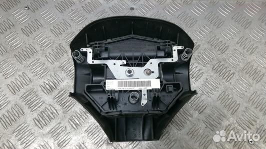 Подушка безопасности водителя peugeot 206 (1BL12J3