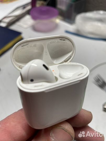 Air pods 1