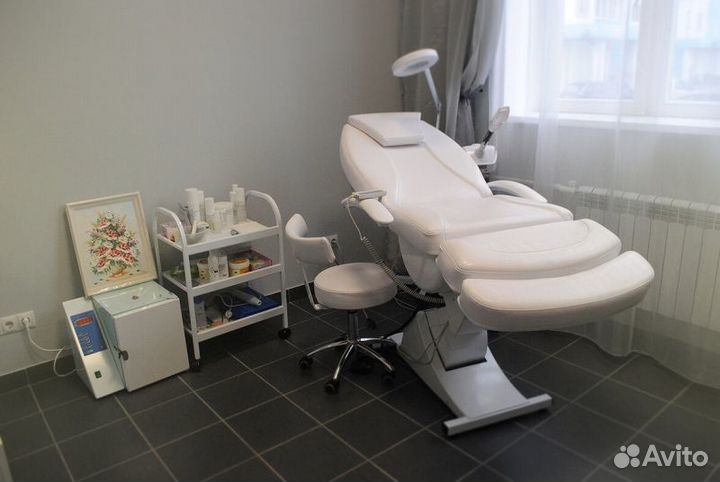 Косметологическое кресло 