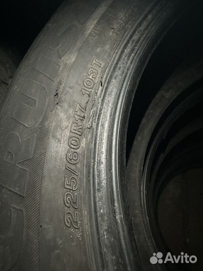 Bridgestone Ice Cruiser 7000 225/60 R17 103T