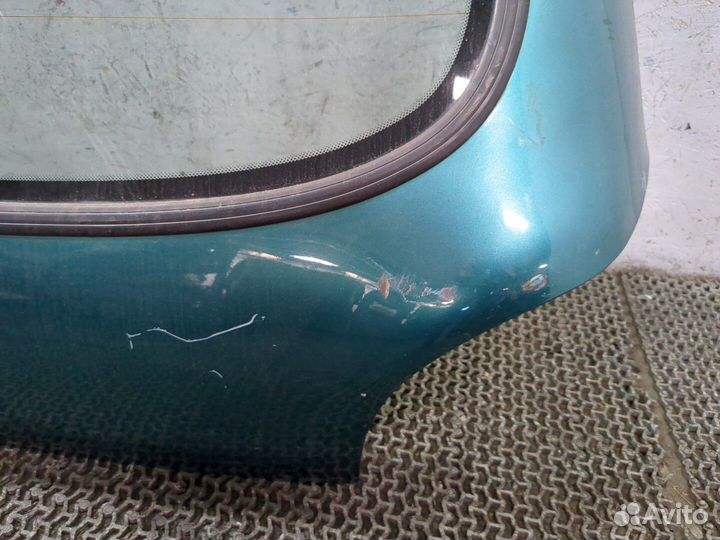 Крышка багажника Ford Fiesta, 2000