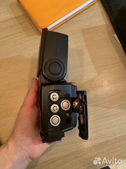 Вспышка для Nikon SB-600