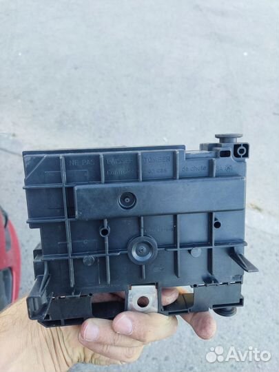 Блок предохранителей bsm r05 citroen