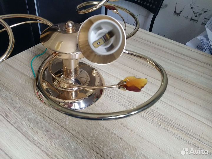 Люстра без плафонов