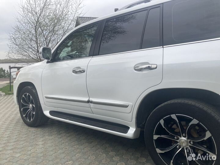 Lexus LX 5.7 AT, 2014, 257 000 км