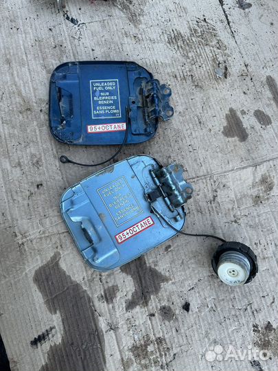 Лючок топливного Бака Mitsubishi Lancer 9