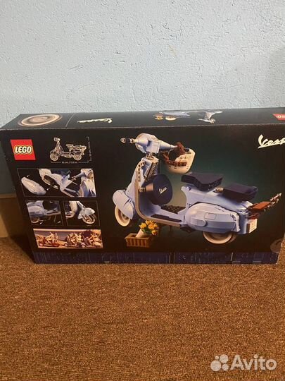 Конструктор lego Creator 10298 Vespa 125