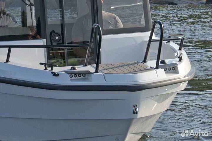 Финский катер Finnmaster P6 c кабиной