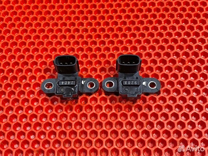 Датчик коленвала Mitsubishi Carisma (оригинал)