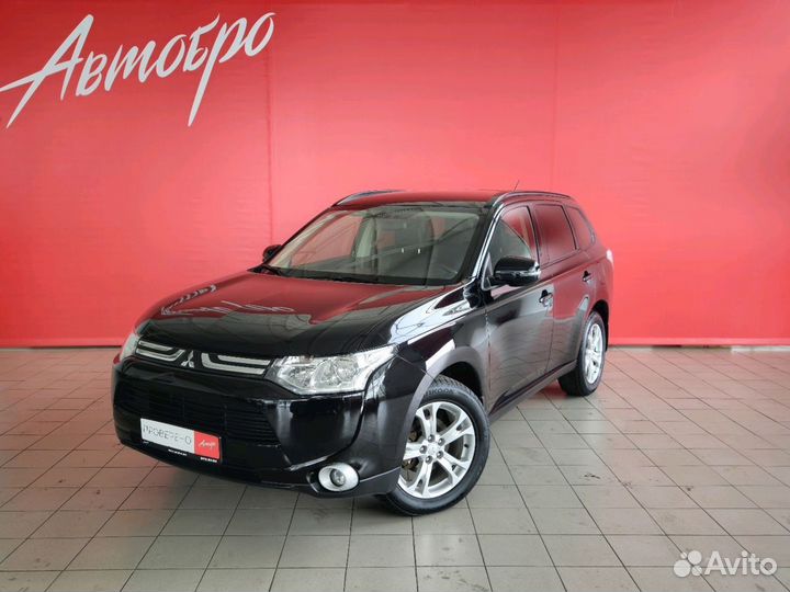 Mitsubishi Outlander 2.4 CVT, 2012, 120 500 км