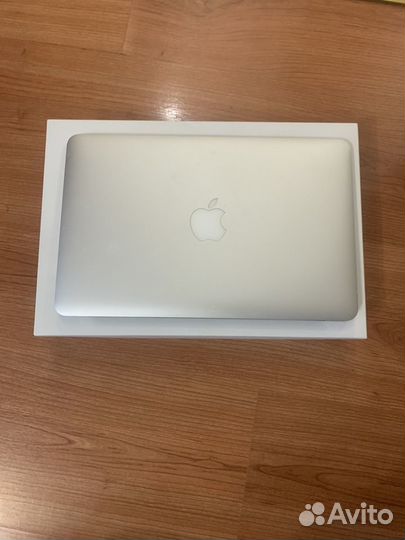 MacBook Air 11 2015 Поллный комплект Акб 94%