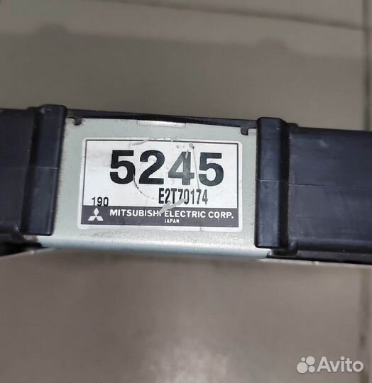 Блок управления двс Mitsubishi Galant 1998