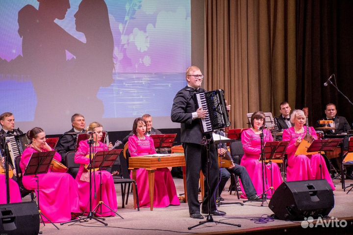 Живая музыка / Музыканты / Артисты / Аккордеонист