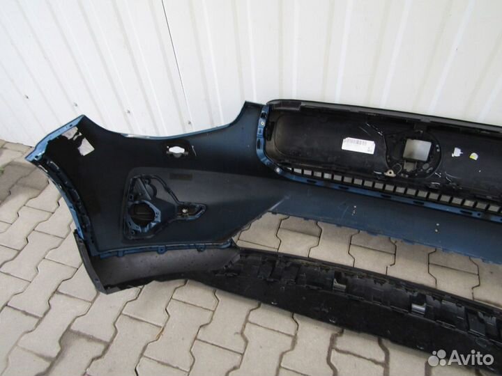 Бампер передний Volvo XC40