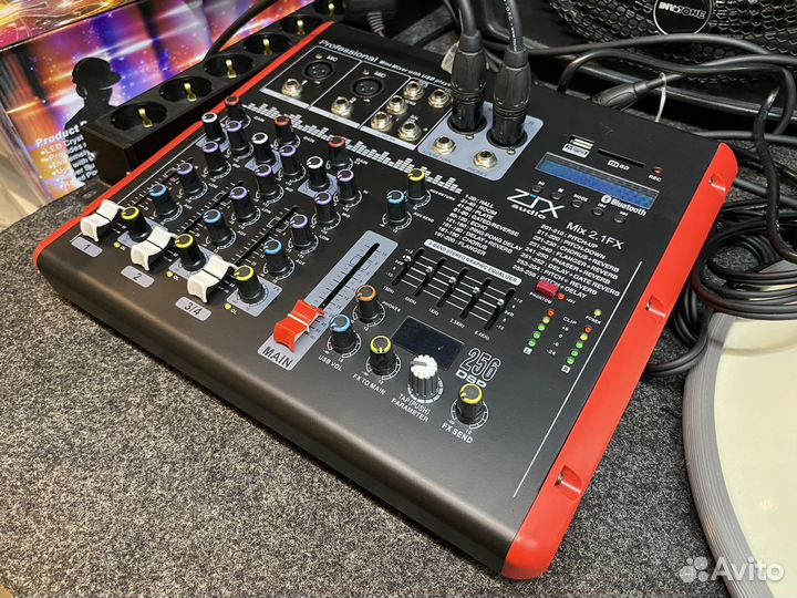 Микшерный пульт ZTX audio Mix 2.1.Fx + USB