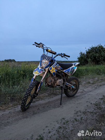 Regulmoto seven 125e