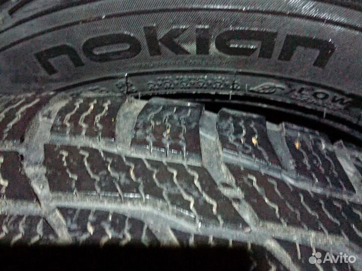 Nokian Tyres Hakkapeliitta R3 SUV 215/60 R17 107R