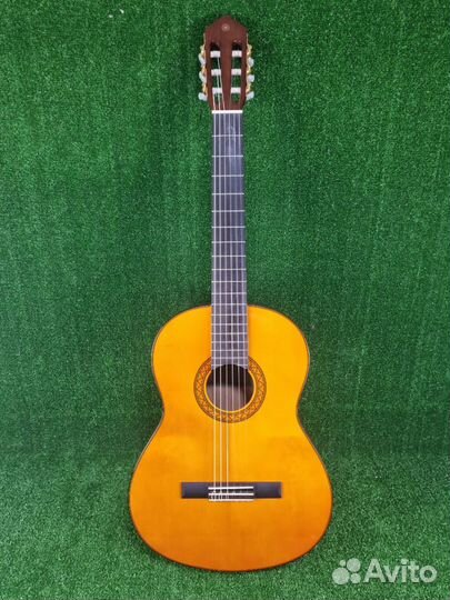 Классическая гитара Yamaha C70