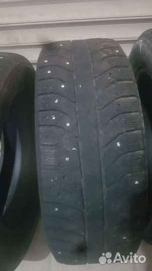 Bridgestone Ice Cruiser 7000S 205/60 R16