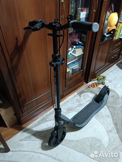 Самокат Globber