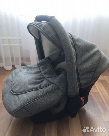 Автолюлька Adamex Karwala с адаптерами для коляски