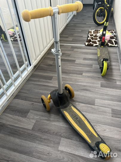 Продам детский самокат Capella от 2 лет