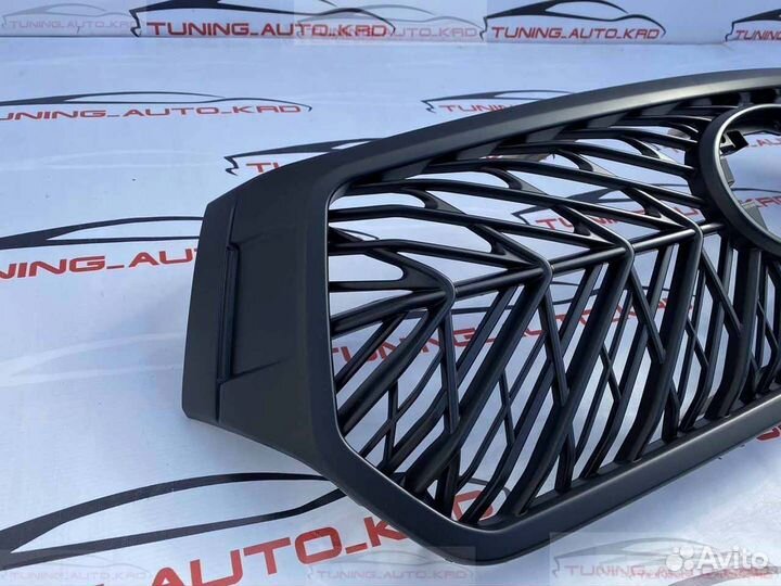 Решетка радиатора Toyota Hilux TRD C9856