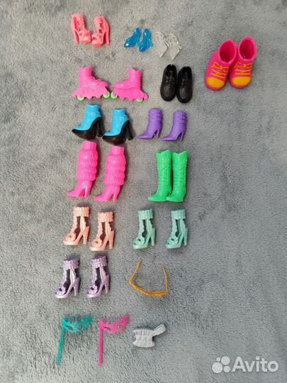 Обувь и аксессуары для кукол