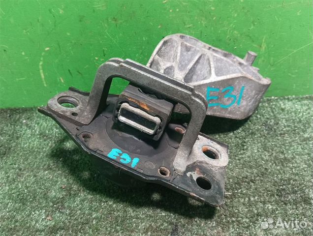 Опора (подушка) двигателя правая Dodge Caliber PM