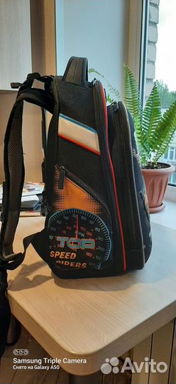 Школьный рюкзак Hummingbird