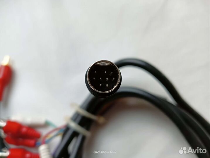 Шлейфы, кабеля для акустики Microlab