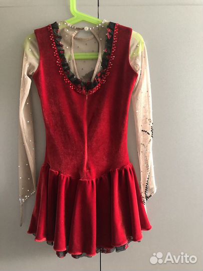 Платье для выступлений