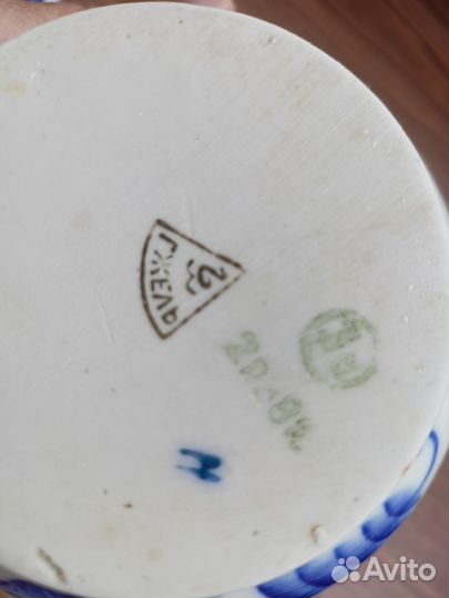 Заварочный чайник, сахарница, ваза