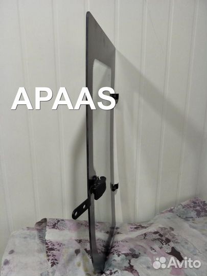 Боковое окно