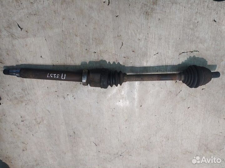 Привод правый в сборе Ford Focus 2, 1.6L, МКПП